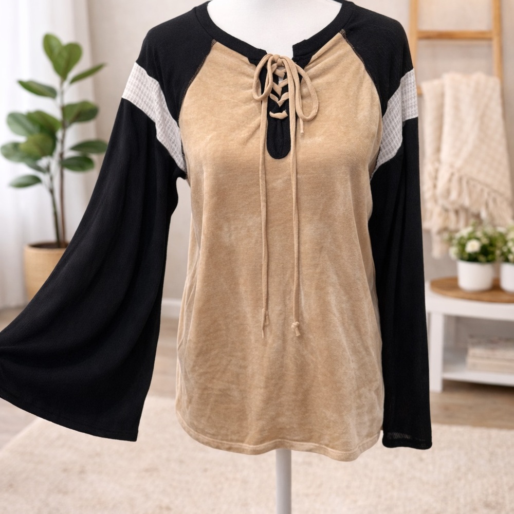 Sugarfox Women's Lace-Up Tan and Black Top Bell sleeve NWOT S M L